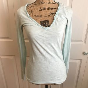 Abercrombie & Fitch Long Sleeve Tee